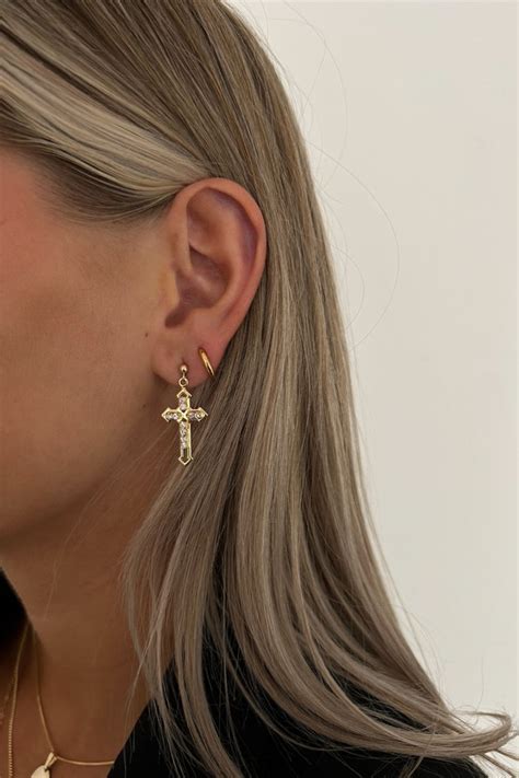 Earring Stack Inspo | Trending Earrings | Summer Earrings | Everyday ...