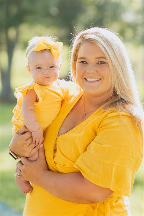 Rainbow Baby Photo Shoot Brings Together Dozens of Women | PS Family