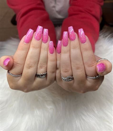 SPARKLEY pink nails | Nails, Pink nails, Pink