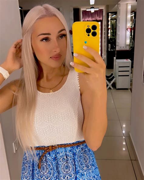 Ninele (@ninele.i) • Instagram photos and videos