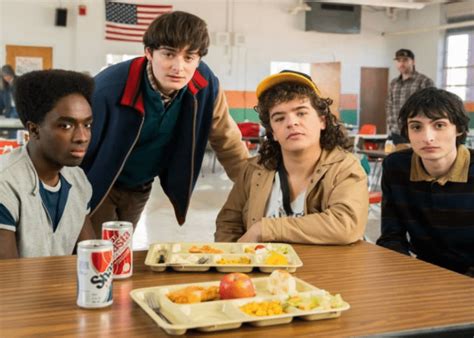 Stranger Things: compare as idades dos personagens e dos atores - Pais ...