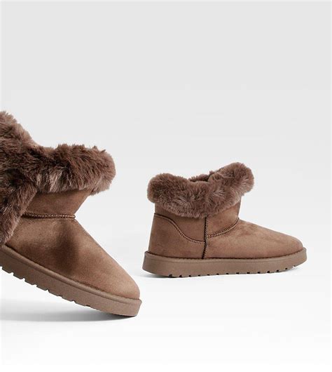 Buy Boohoo Fur Trim Mini Cosy Boots In Brown | 6thStreet Qatar