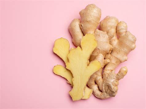 10 Amazing Benefits of Rue | Organic Facts