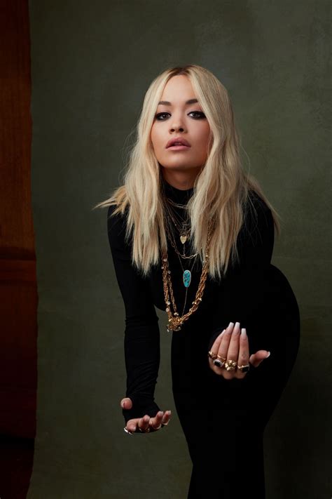 CelebMafia - Celebrity Style, Fashion, Clothes, Outfits, Photos, GIFs