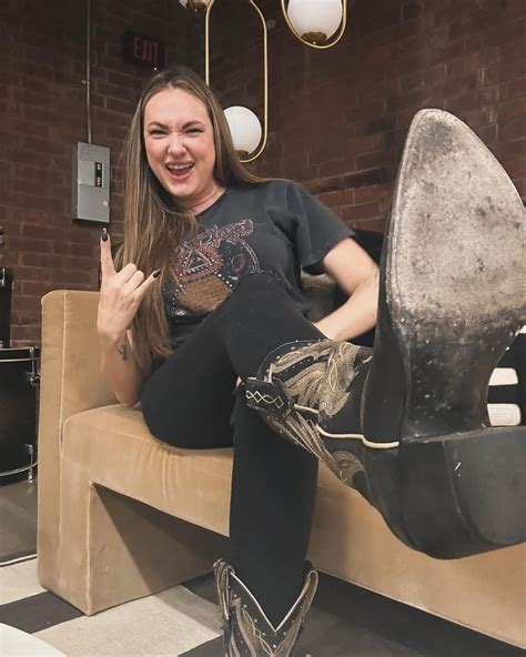 'The Voice' Season 24: Internet slams Instant Save winner Jacquie Roar