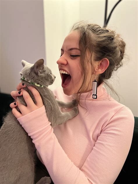 Escort Quinn Finite | Devozki.com