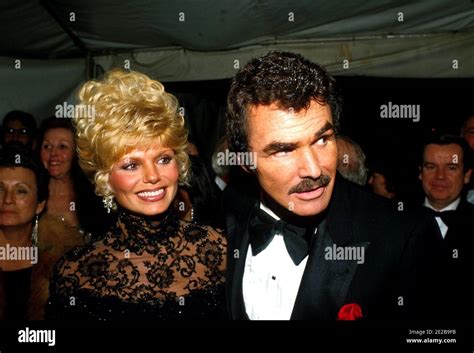 Burt reynolds loni anderson hi-res stock photography and images - Alamy