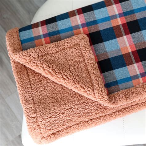 fleece blanket diy 1