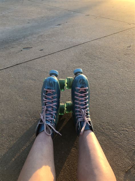 meg “tonya harding” bitchell on Twitter: