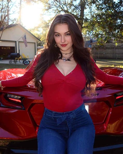 Rachel Pizzolato - Age, Height, Net Worth, Boyfriend, Facts, Bio