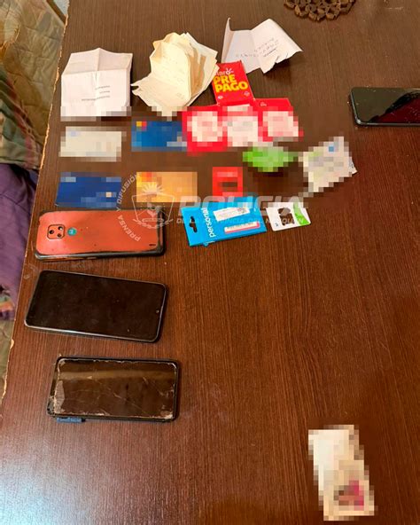 Operativo policial desbarata red de estafas online - Radio