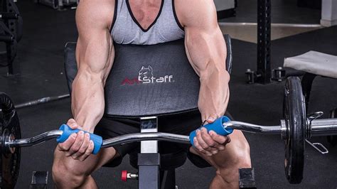 Как накачать кисти рук. Лучшие упражнения | MuscleFit