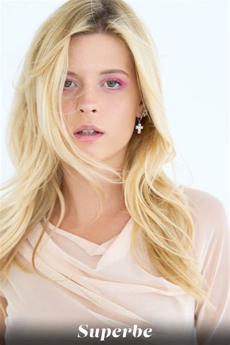 Ksyusha Levedeva Pictures (19 Images)