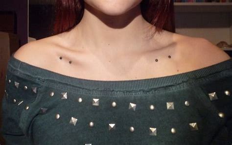 clavicle piercing - uludağ sözlük