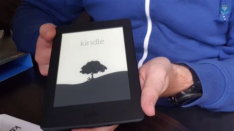 Unboxing Kindle Paperwhite 3 (7th generation) - YouTube