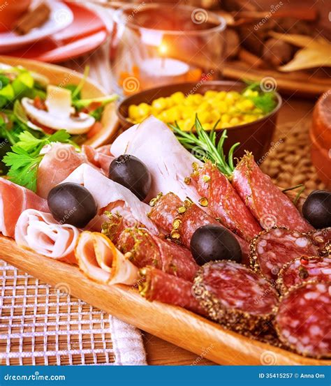 Cold Cuts For Lunch at Paul Harlan blog