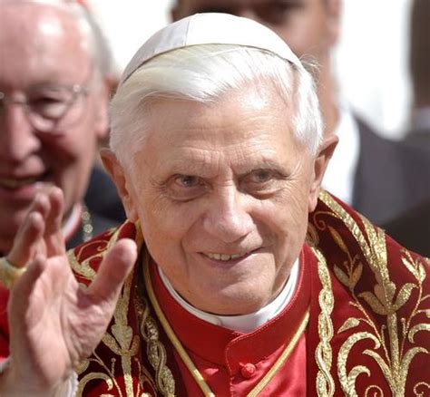 В Ватикане умер Папа Римский на покое Бенедикт XVI - ему было 95 лет ...