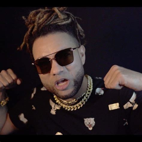 mala fe  pandora radio songs lyrics