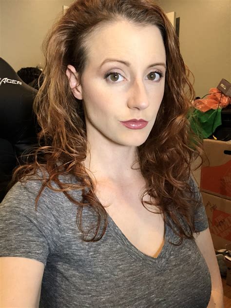 Love the curly hair. : r/AbbyDarkstar