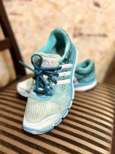 Красивые бирюзовые кроссовки adidas adipure boost — ціна 90 грн у ...