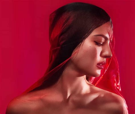 Mai Kino explores synaesthesia-fuelled visions in her dreamy new track ...