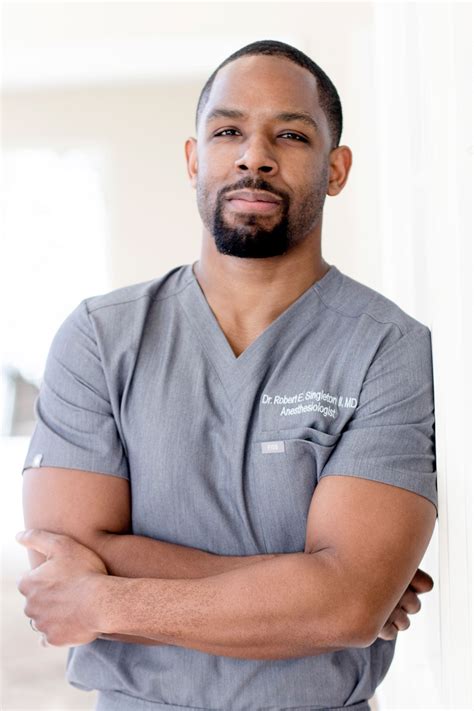Robert Singleton II, MD, Anesthesiology | Students & Residents