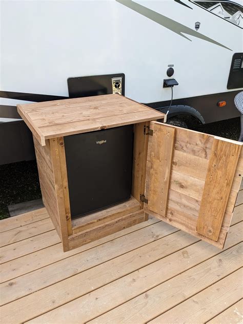 Outdoor Mini-fridge Cabinet : r/woodworking