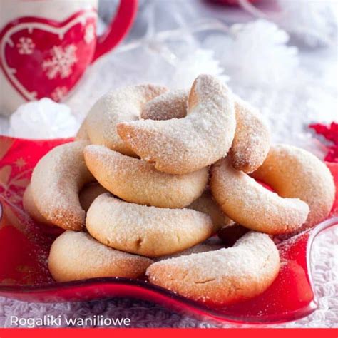 10 Polish Christmas Cookies to Put on Your Bucket List - Chef's Pencil