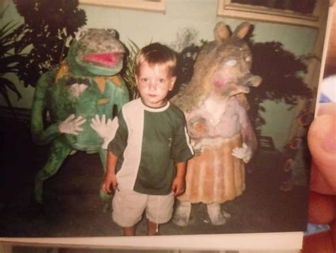 cursed_Kermit the frog on heroine. : r/cursedimages