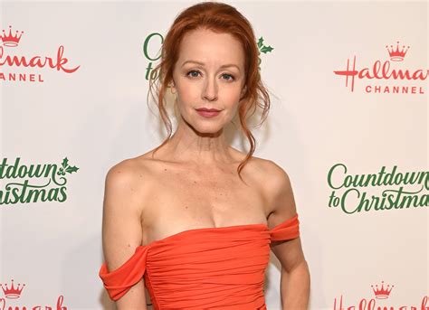 VIDEO EXCLUSIVE: 'Holidazed' Stars Lindy Booth, Rachelle Lefevre