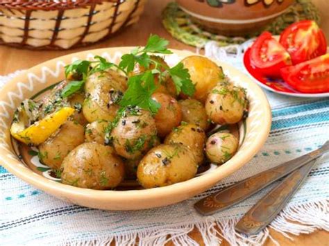 Картошка с майонезом и морковью в духовке — рецепт с фото пошагово
