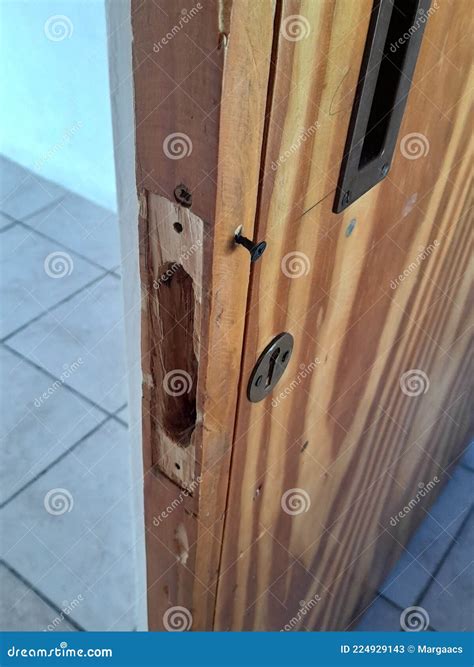 Broken room door doorlock stock image. Image of broken - 224929143