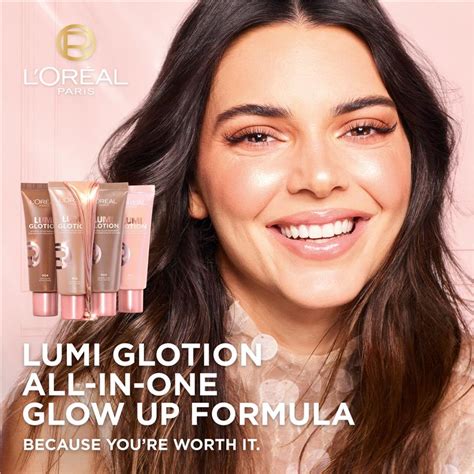 Buy L'Oreal Paris Lumi Glotion 902 Light Glow Online at Chemist Warehouse®