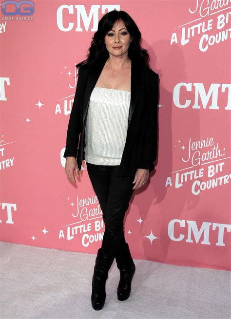 Shannen Doherty nude, pictures, photos, Playboy, naked, topless, fappening