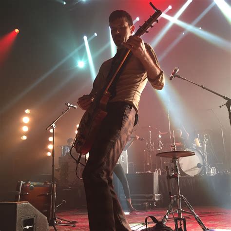 Fotos gratis : música, espectáculo, solo, músico, guitarrista, guitarra