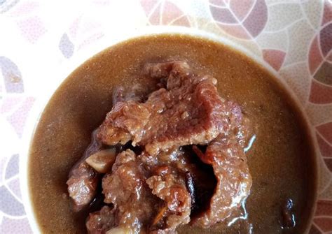 Resep Semur Daging Sapi oleh Yulianti Khusumawardani - Cookpad