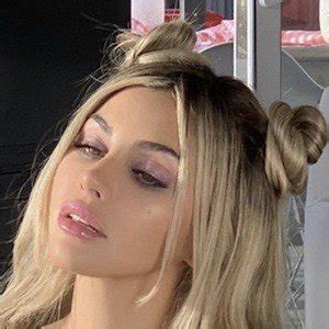 Алекса Делланос (Alexa Dellanos) – биография, личная жизнь, интересные ...