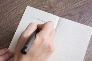 Работа над ошибками или как стереть ручку с бумаги практически без ...