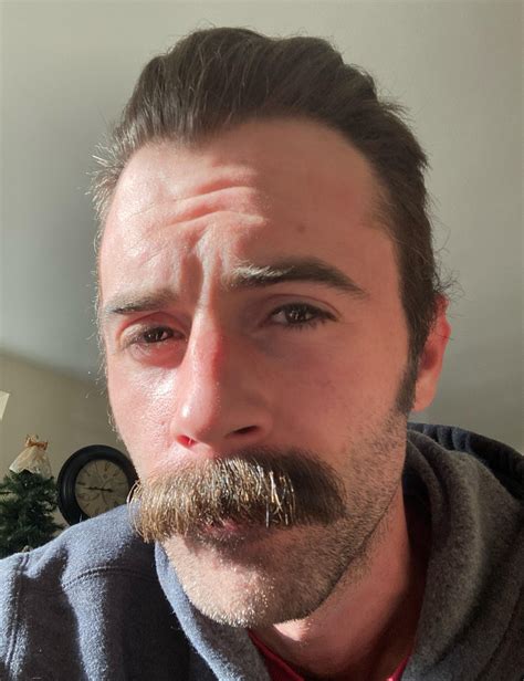 Stache going STRONG - keep until Jan? : r/Moustache