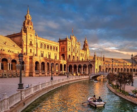 daerah   menjadi ibu kota spanyol