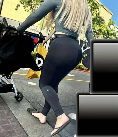 Blond BBL pawg OC - Spandex, Leggings & Yoga Pants - Forum