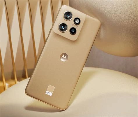 Motorola Unveils Edge 50 Neo in India: Military-Grade Build, 120Hz ...