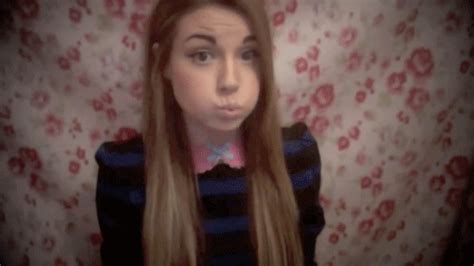 cutiepiemarzia marzia gif | WiffleGif