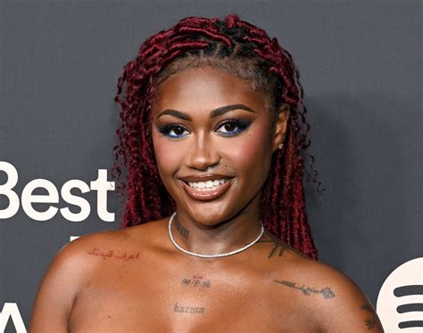 Kaliii Shuts Down Edited Photo Rumors With Funny Response