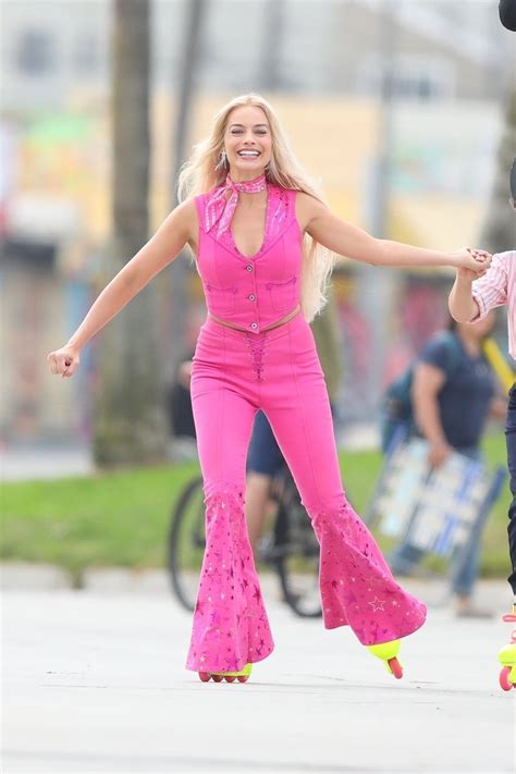 Margot Robbie as Barbie Margot Robbie Movies, Margot Robbie Style