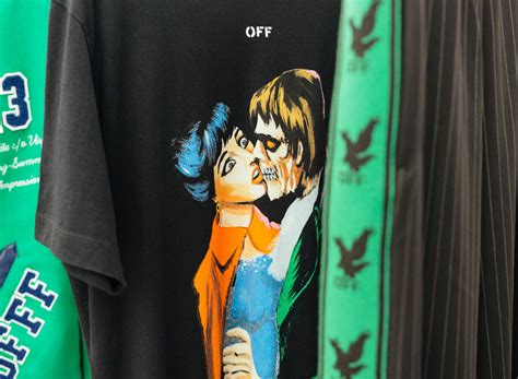 white lands  jakarta manual jakarta