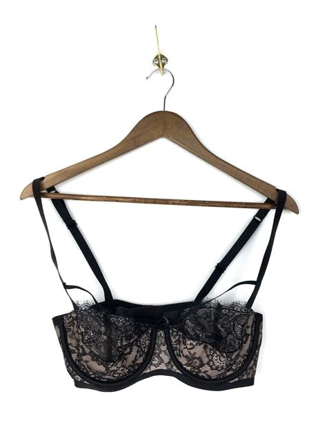 Victorias Secret Very Sexy Black Nude Lace Balconette Bra size 36C