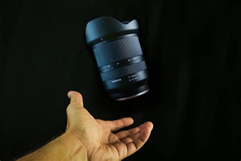 Hands-On Review of the Tamron 17-28mm f/2.8 Di III RXD FE-Mount Lens ...