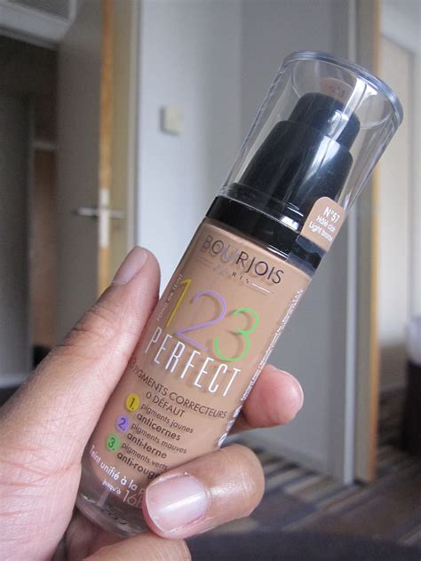 In Retrospect: Bourjois 123 Perfect Foundation — The Good Weekender