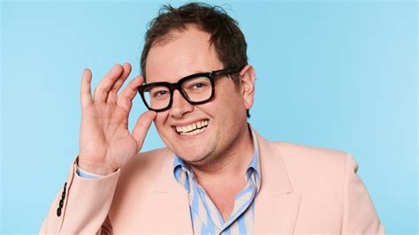 alan carr set  host picture slam  brand  saturday quiz show